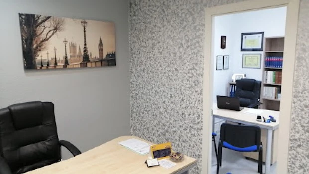 FABREGAT i TORTOSA - advocats/abogados