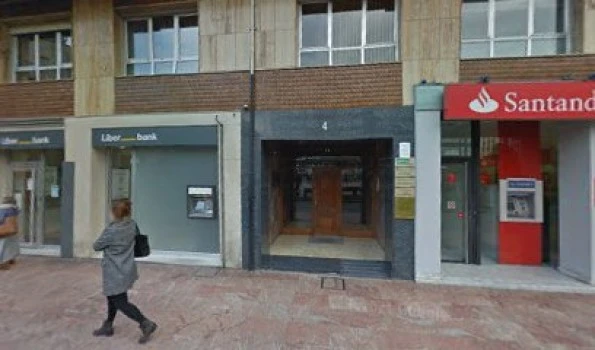 Delfín Velasco Abogados