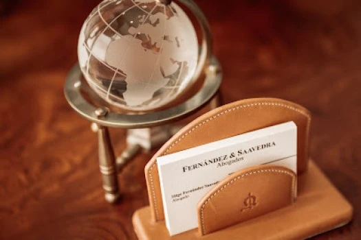 Fernández y Saavedra