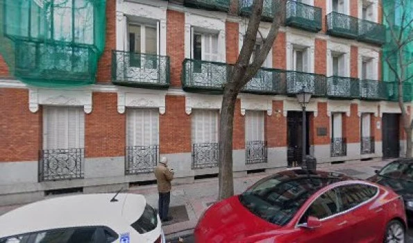 De Valle Abogados y Economistas