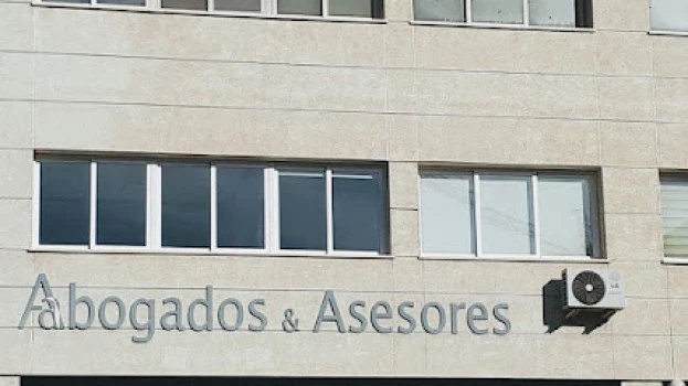 Guillermo Vázquez García. Abogados