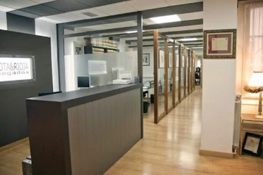 Cuota &amp; Rioja Abogados