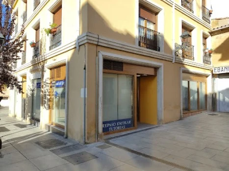 ACADEMIA SOLVENTIA