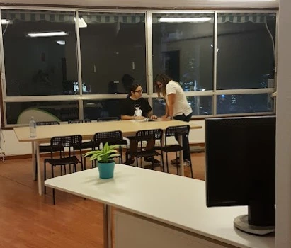 El Pinzón Azul Academia de Estudios