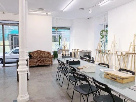 Espositivo Academy (escuela de arte)