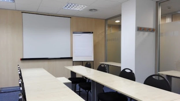 Crack Business English School