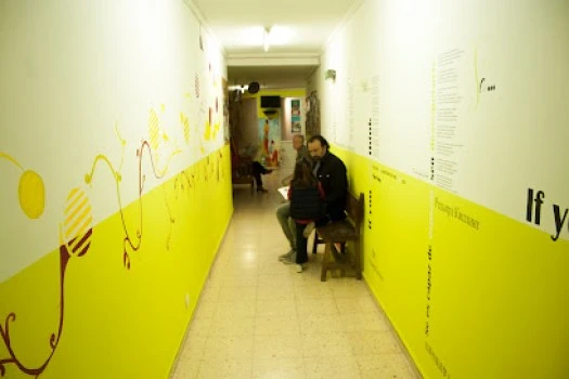 Academia de idiomas Clara Silva - Jensen