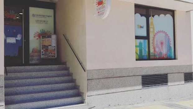 atEngish Academia de Idiomas