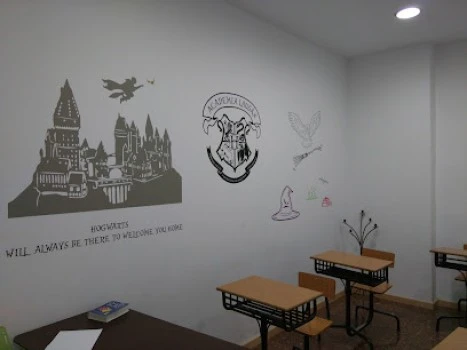 Academia Lausan