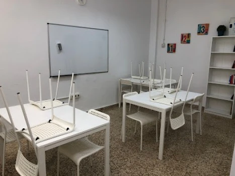 Academia Centro de Estudios Actual