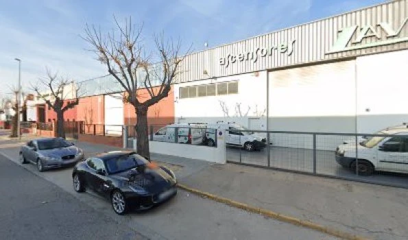 Ascensores Lavhek