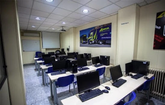 Autoescuelas en Madrid - Autoescuelas Abril - Oficina Central