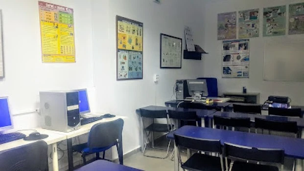 Autoescuela Heliopolis