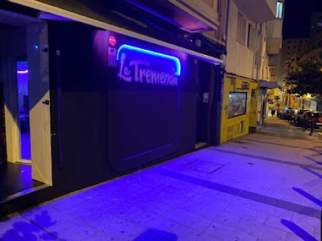 Tropicana Bar