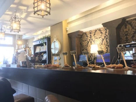 Bar Iokine