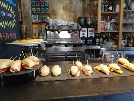 Bar Leize