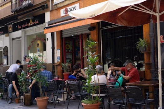 Estitxu Bar