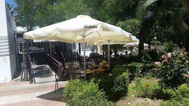 La Plazi Terraza