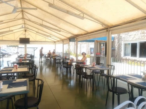 Bar Restaurante las Tres Banderas