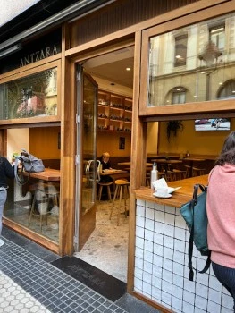 Bar Antzara