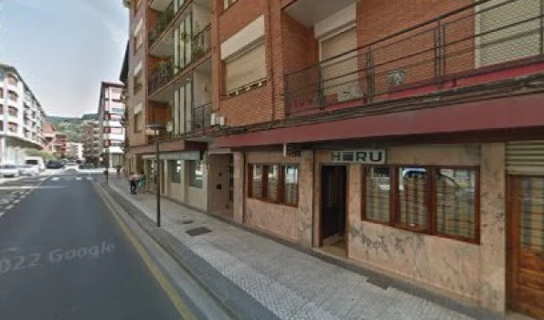 Bar Hiru