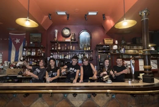 Karibe Zaharra Taberna