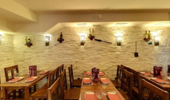 Restaurante Mas que Vinos