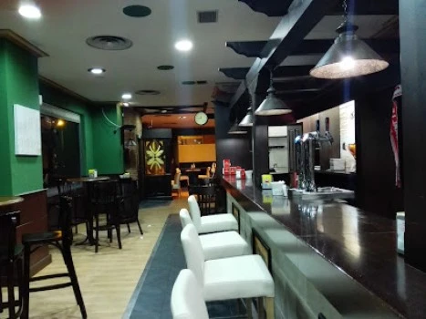 Bar Lois