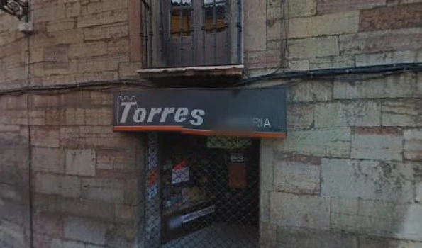 Bar Ines Leon