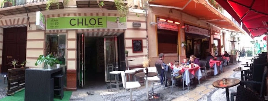 CHLOE Bar