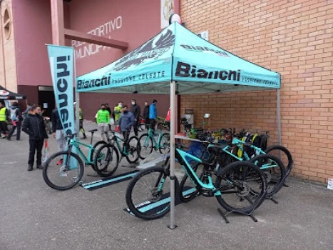 Bianchi Center VINI VIDI BICI
