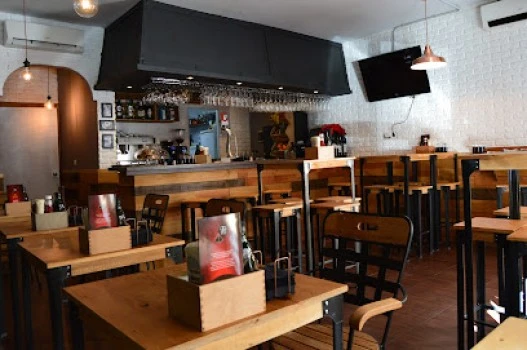 La Nave Gastrobar