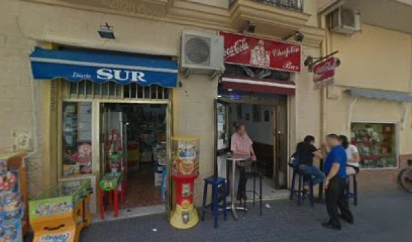 CAFÉ BAR CHAPLIN