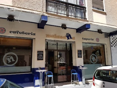 CAFETERÍA TAPERÍA MALASAÑA