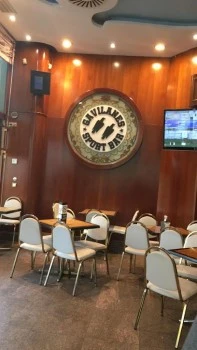 Gavilanes Sport Bar