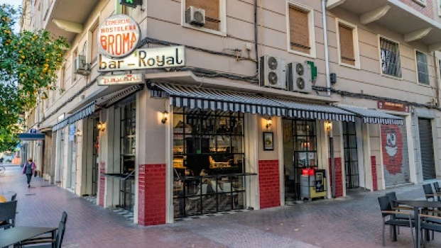 Bar Royal