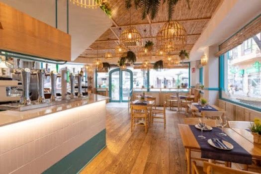 Tapeando | Bar de tapas y pintxos en Valencia | Taberna y Cervecería
