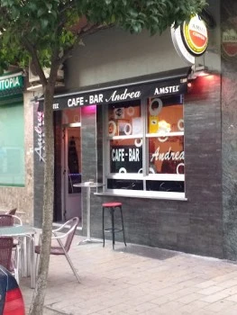 Andrea Cafe Bar