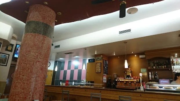 Bar Fama 2