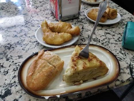 Cafe Bar Simi
