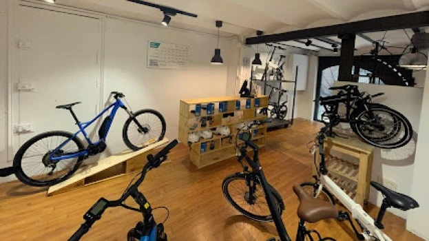 Barcelona E-Bike Rent