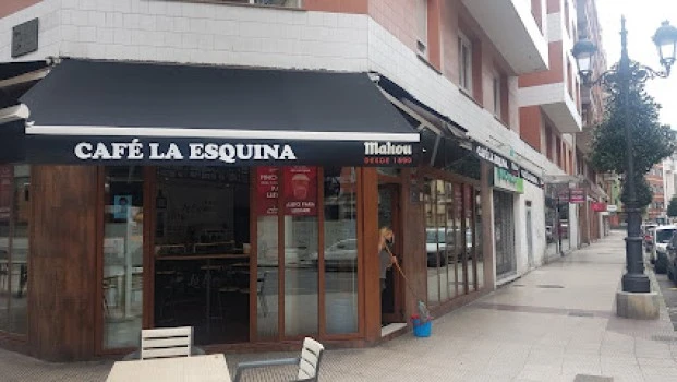Café La Esquina