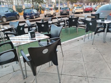 La Tarara Cafetería Churrería