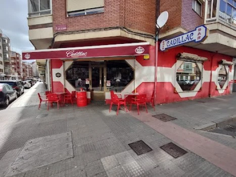 Cafe Bar Cadillac
