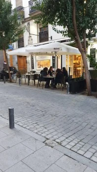 Chocolatería de la Puerta Del Sol - Typical Spanish Churros &amp; Food - Chocolate &amp; Churros / C