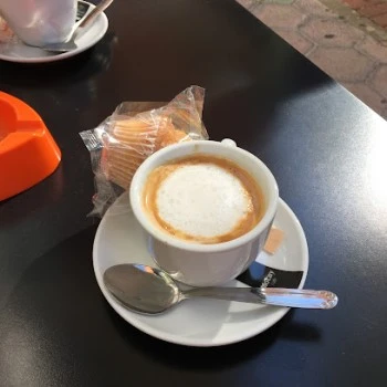 Cafeteria Aki Mismo