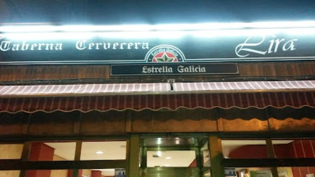 CAFE BAR LIRA