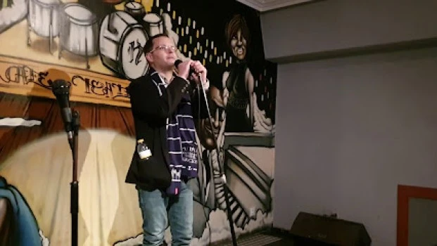 Karaoke café teatro