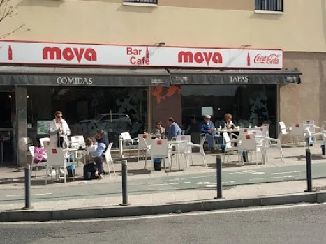 Café Bar Mova