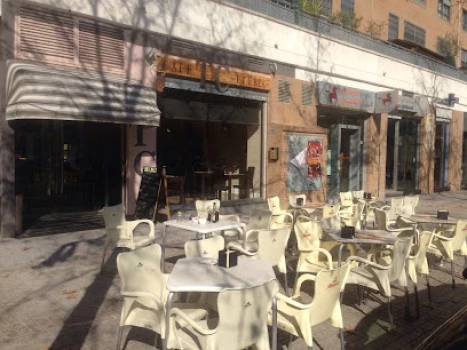 CAFETTERIA